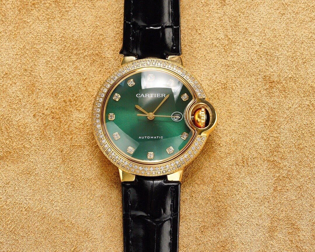 BALLON BLEU 33MM GOLD CASE GREEN DIAL LEATHER STRAP