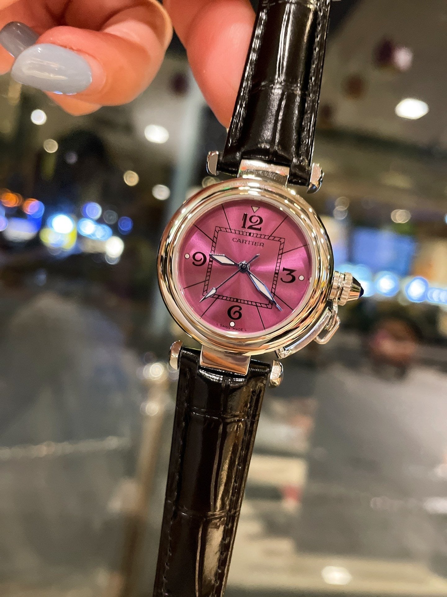 PASHA DE CARTIER 35MM QUARTZ DARK PINK DIAL