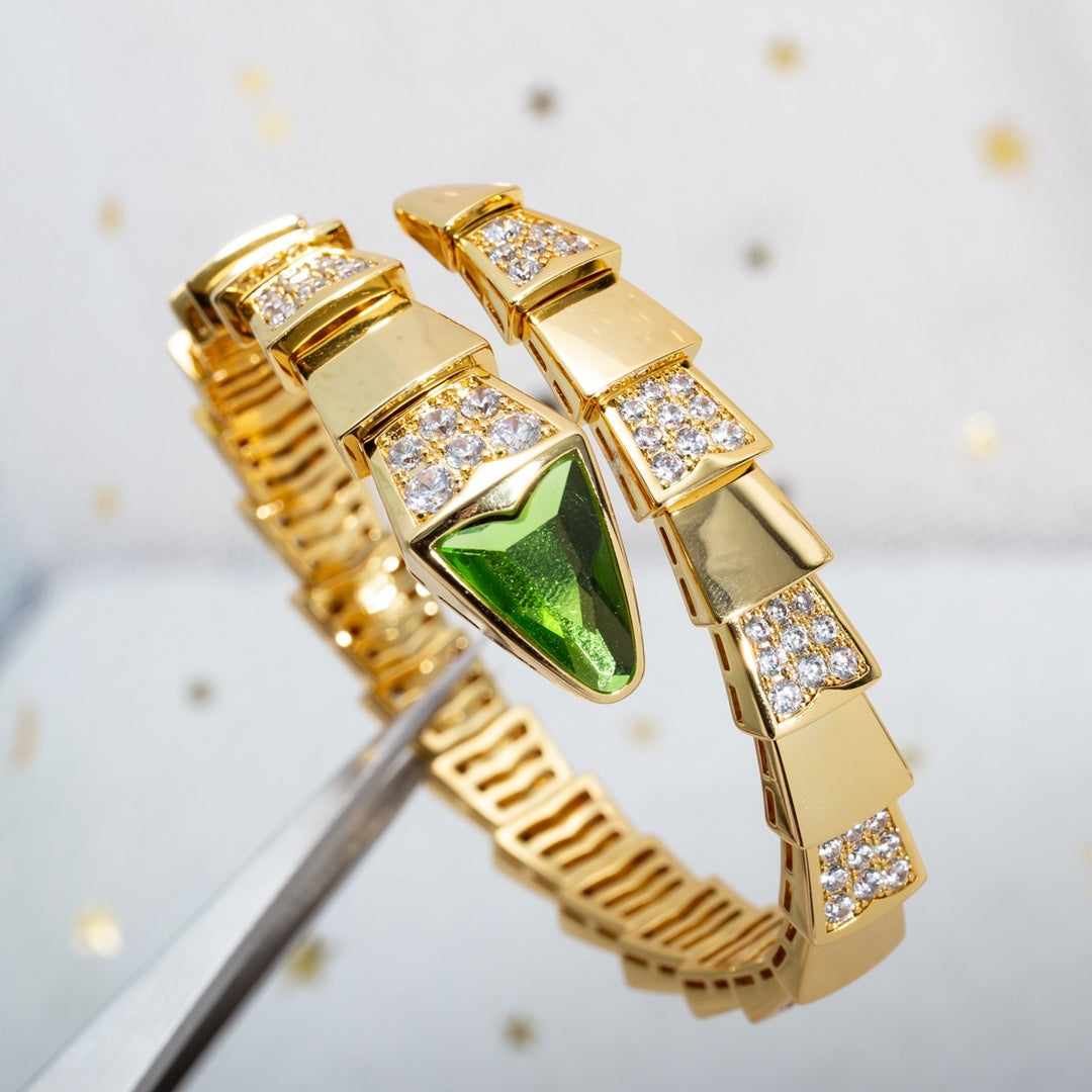 SERPENTI BRACELET GOLD DIAMOND