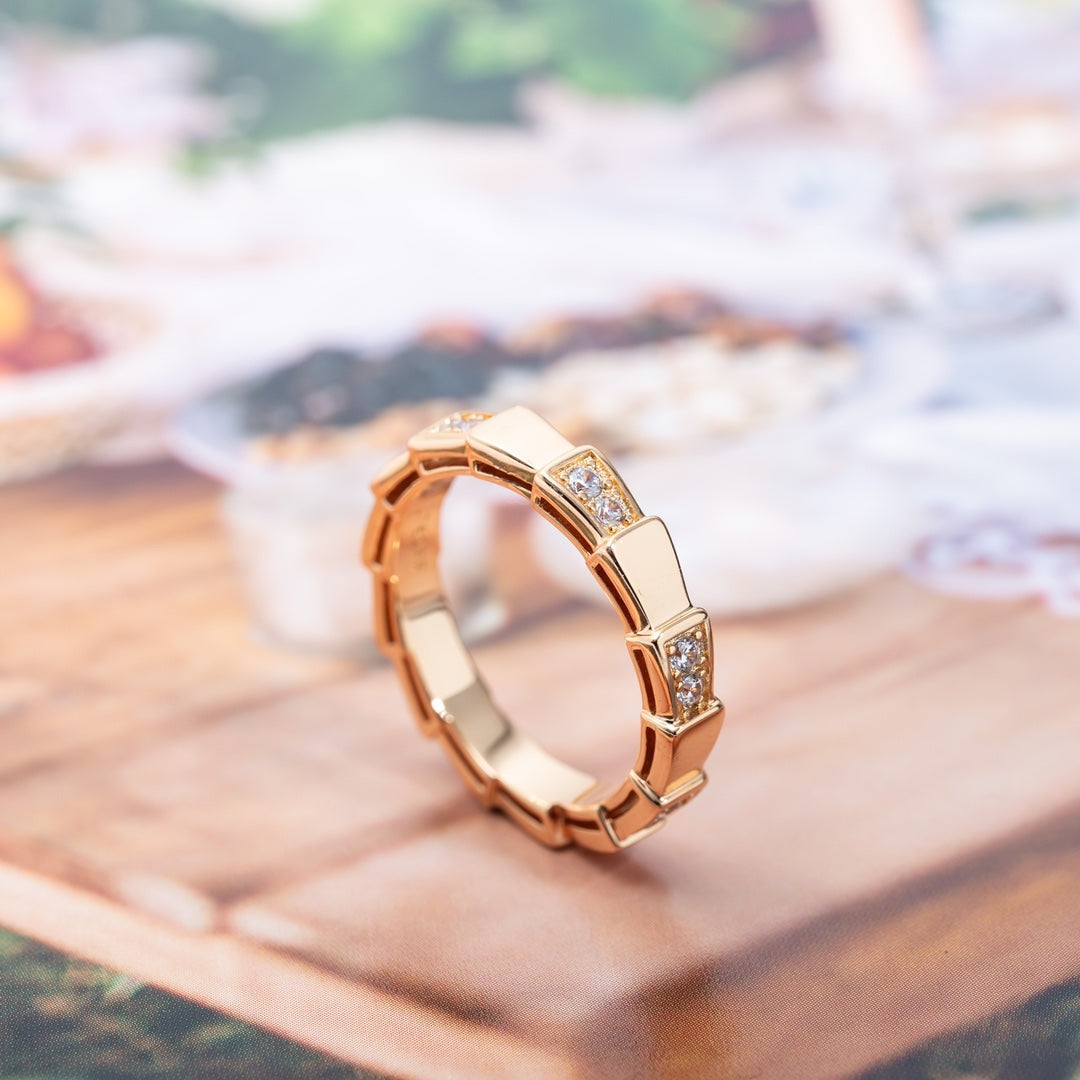 SERPENTI RING PINK GOLD  3MM