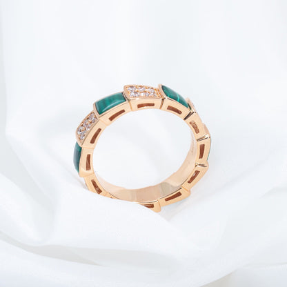 SERPENTI RING PINK GOLD MALACHITE DIAMOND PAVED 4MM