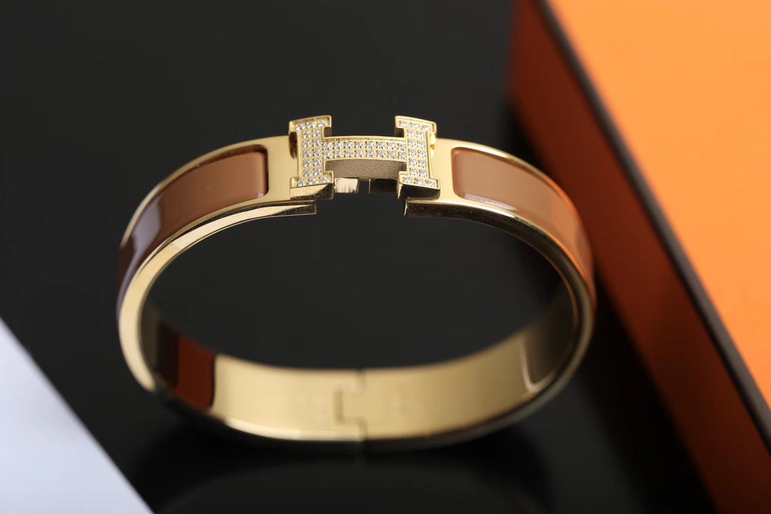 H BRACELET GOLD DIAMOND