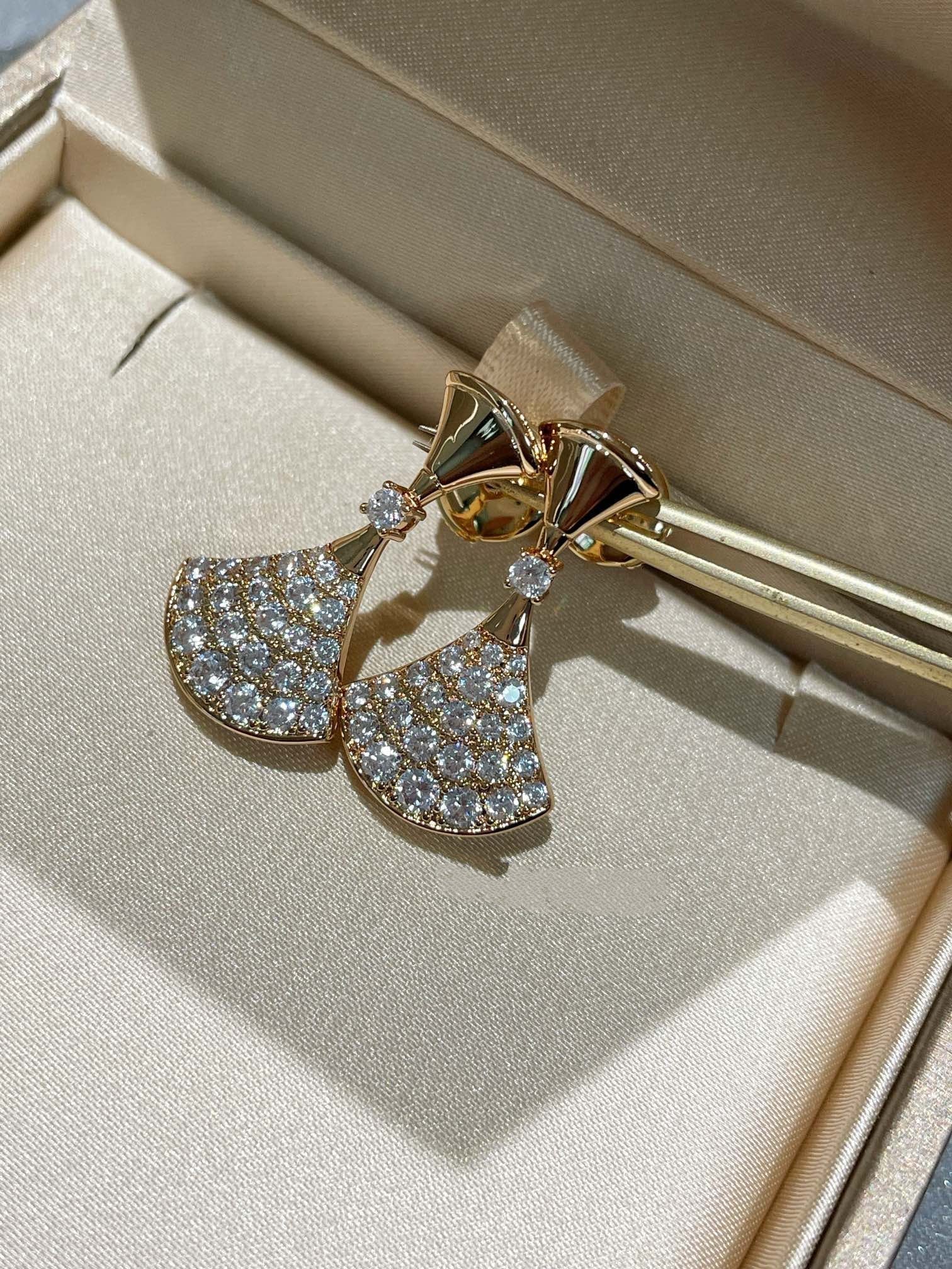 DREAM EARRINGS DIAMOND