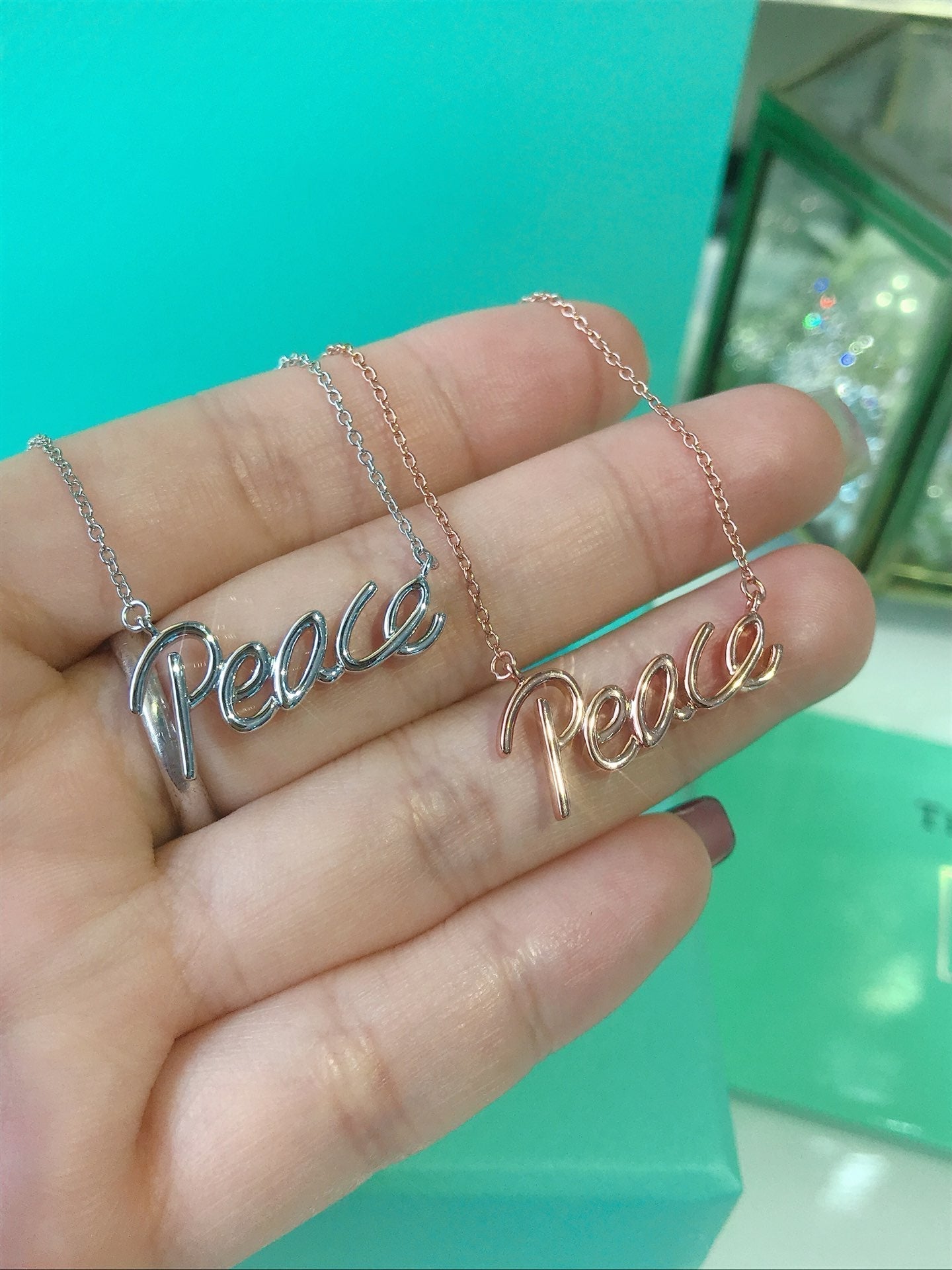 PEACE TEXT PEDANT NECKLACE