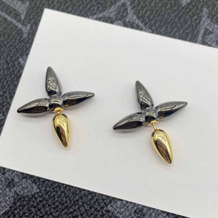 LOUISETTE STUD EARRINGS BLACK GOLD