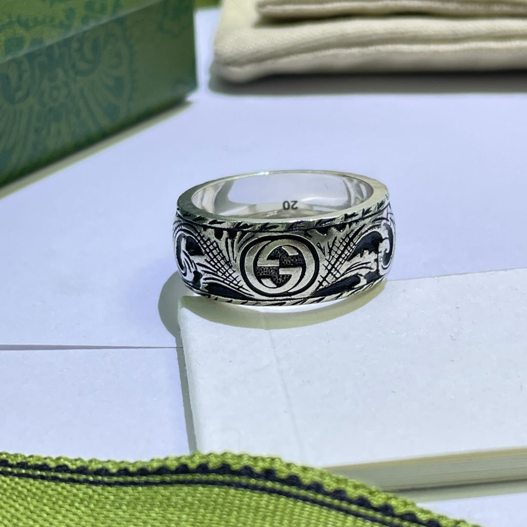 GG ENGRAVED SILVER RING