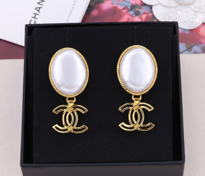 DOUBLE C GOLD WHITE DROP EARRINGS