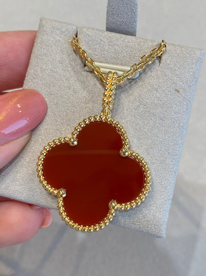 CLOVER NECKLACE GOLD CARNELIAN