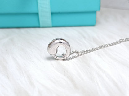 SNAIL PEDANT SILVER NECKLACE