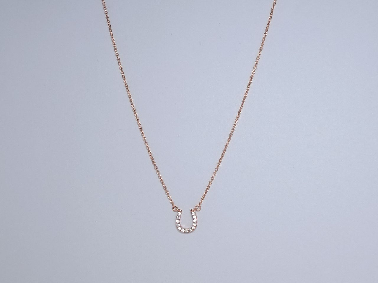 U DIAMONDS PEDANT NECKLACE