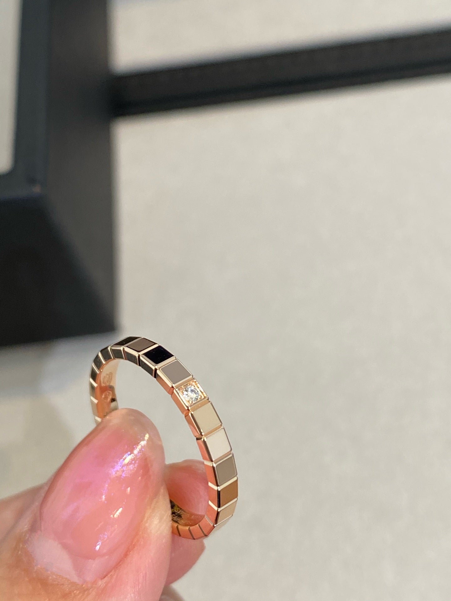 ICE CUBE PINK GOLD RING