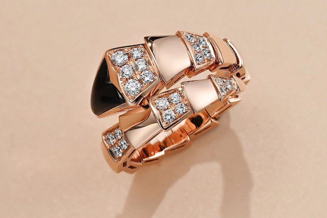 SERPENTI RING PINK GOLD DIAMOND ONYX