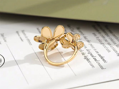 CLOVER COMOS GOLD DIAMOND RING