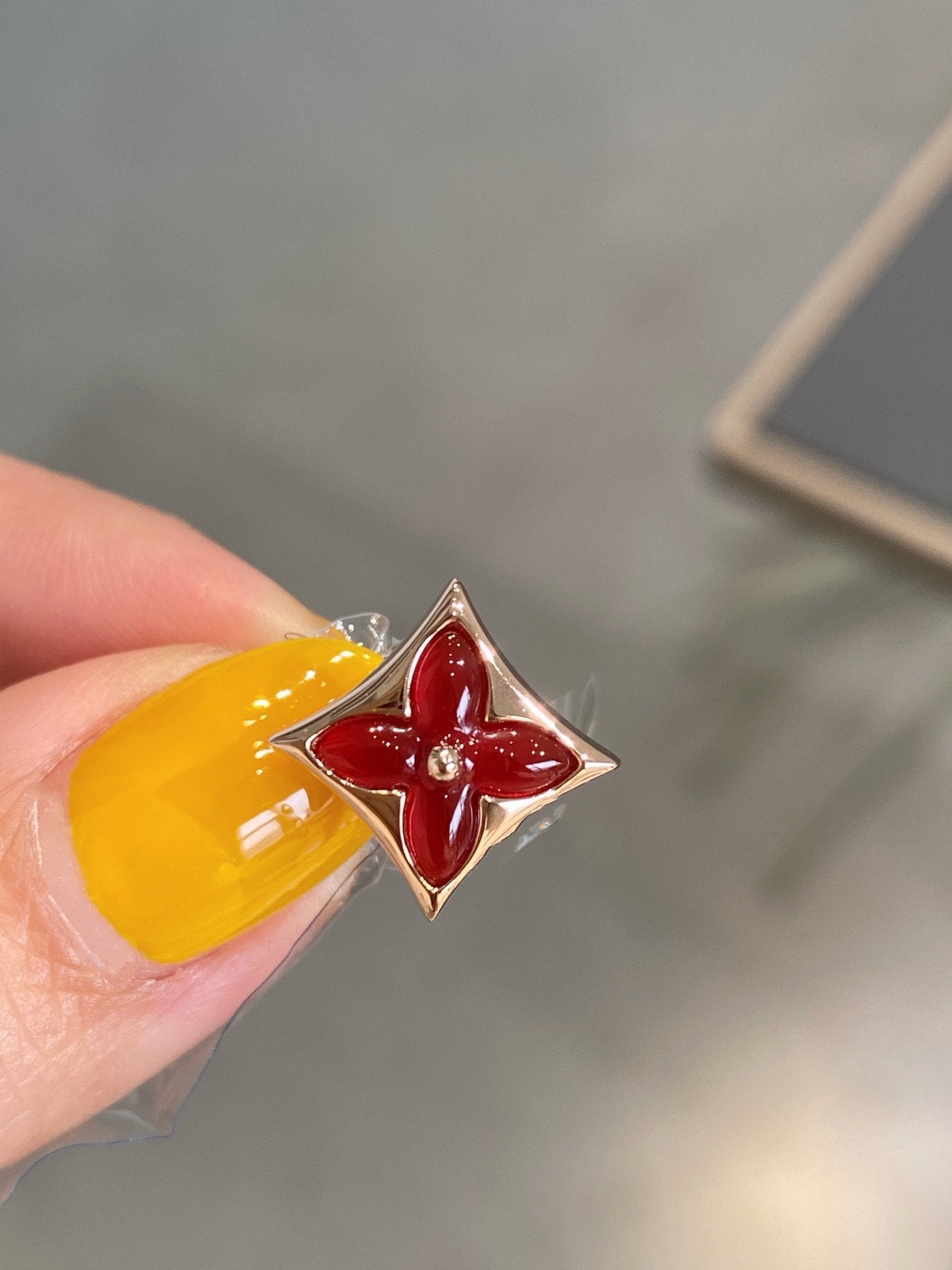 STAR AND SUN PINK GOLD CARNELIAN STUD EARRINGS