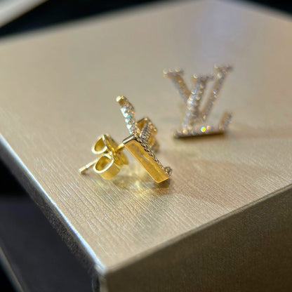 LV LOGO DIAMOND STUD EARRINGS