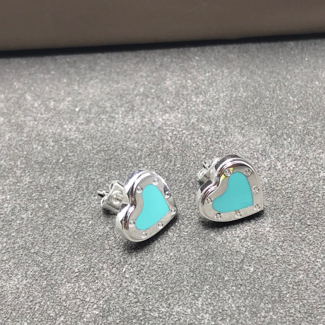 HEART STUD SILVER EARRINGS