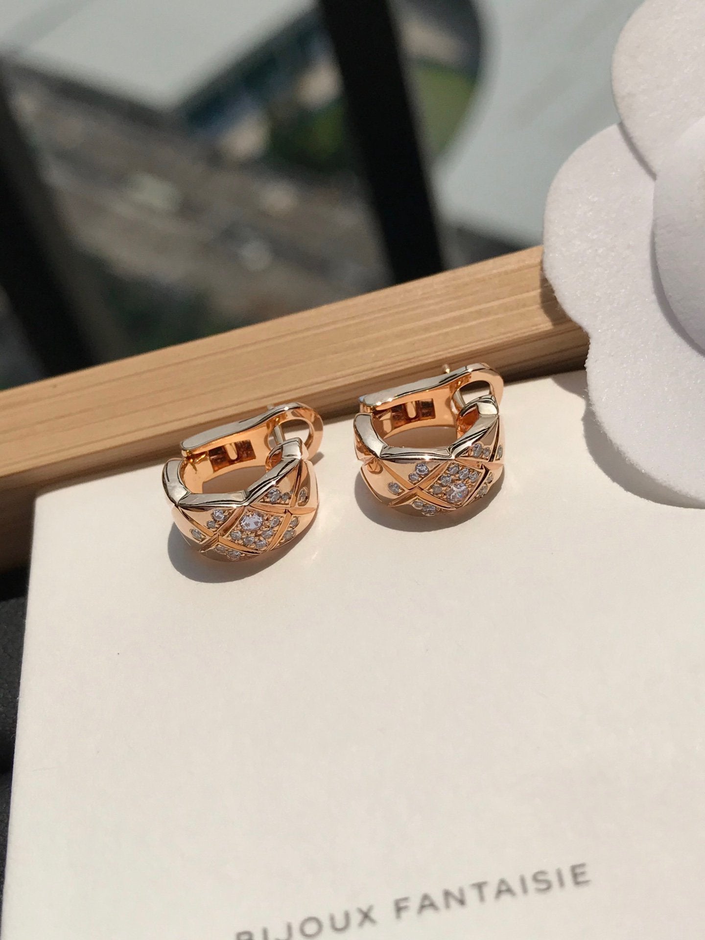 CRUSH DIAMOND PINK GOLD EARRINGS