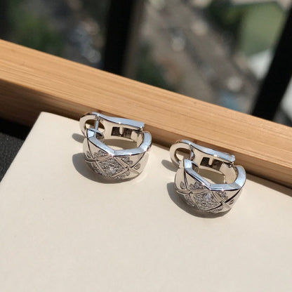 CRUSH DIAMOND SILVER EARRINGS