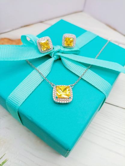 SPARKLERS CITRINE GEMSTONE PENDANT NECKLACE STERLING SILVER