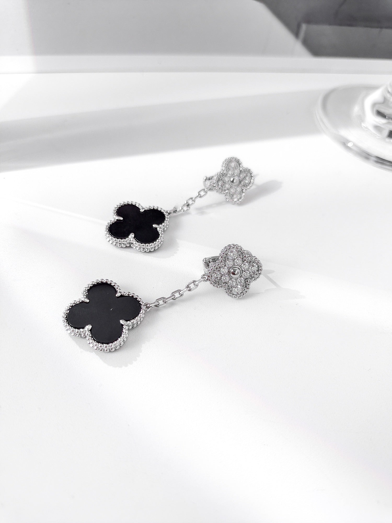 CLOVER 2 MOTIFS SILVER DIAMOND ONYX