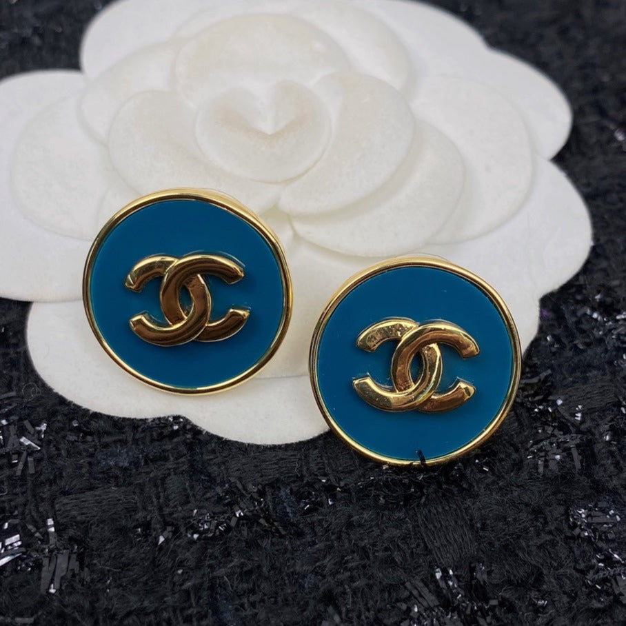 CC CIRCLE BLUE STUD MEDIUM EARRINGS