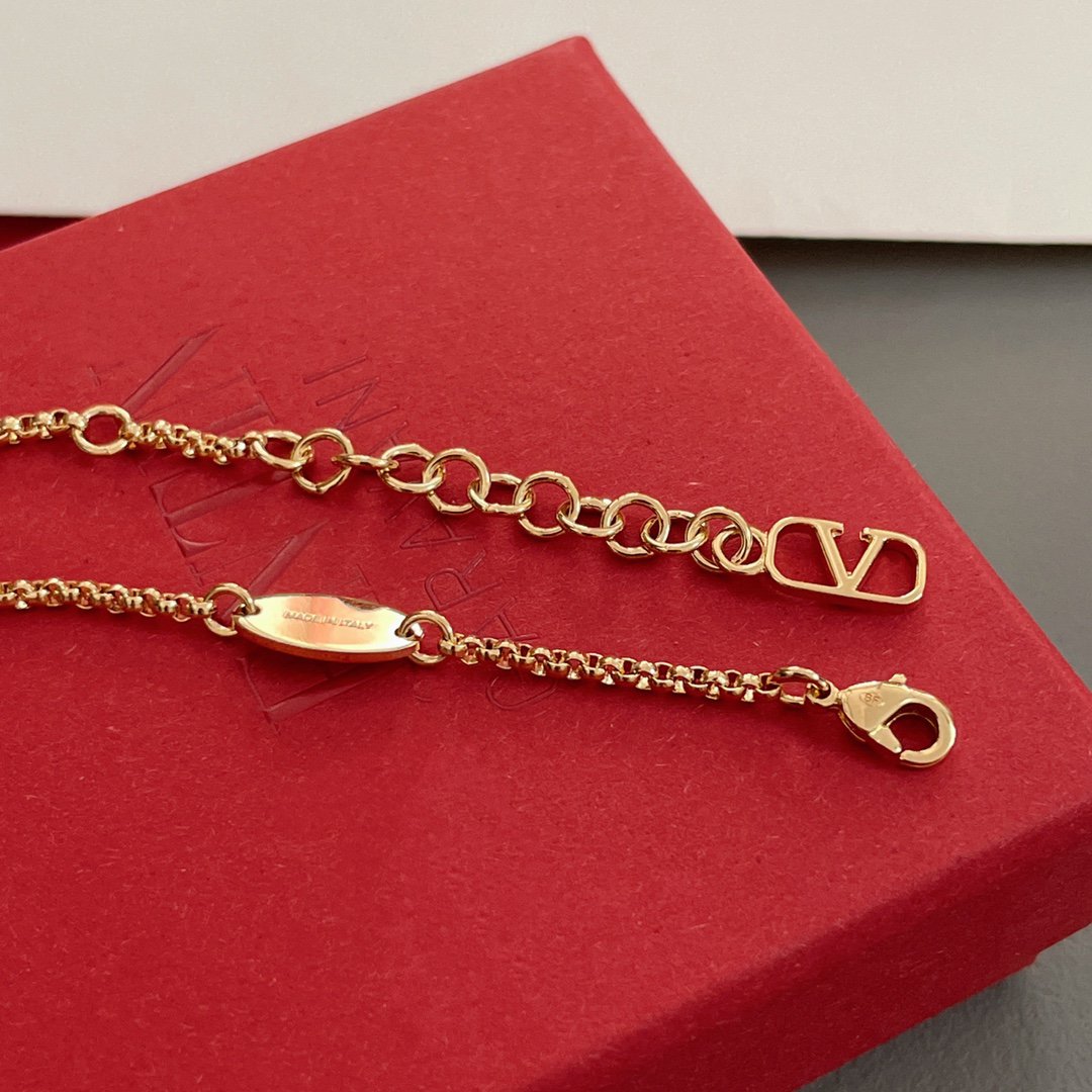 VLOGO DIAMOND BRACELET