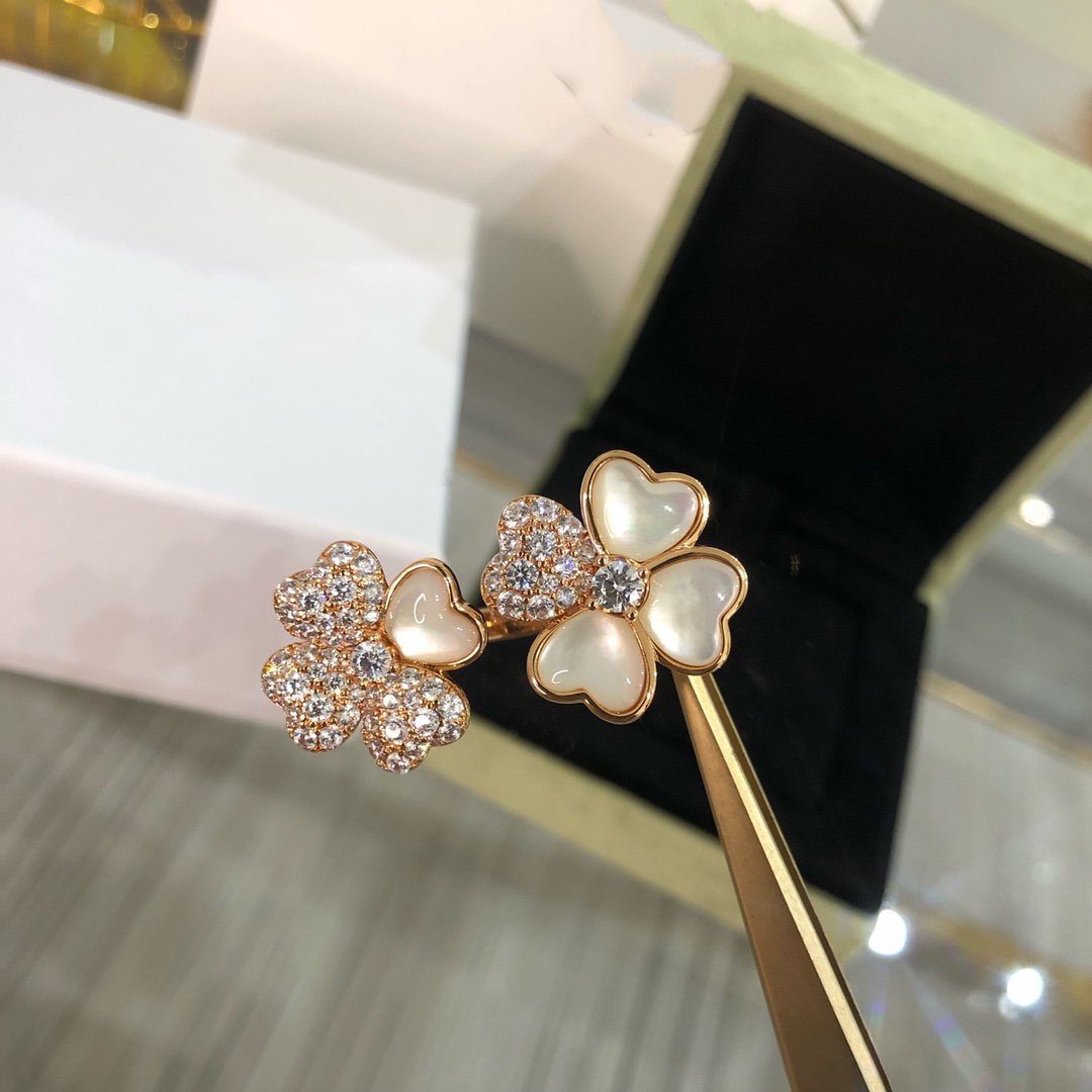 CLOVER DIAMOND MOP 2 MOTIF PINK GOLD RING