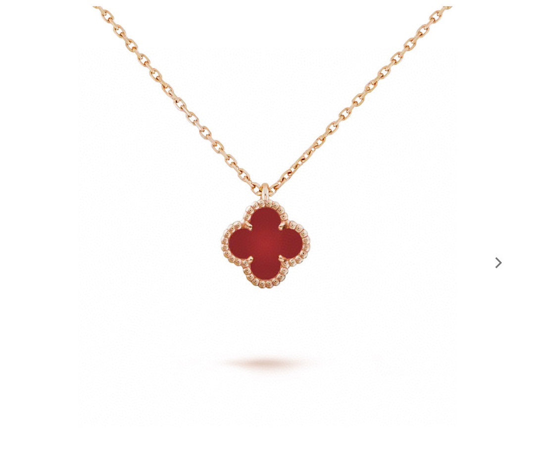 CLOVER MINI PINK GOLD NECKLACE