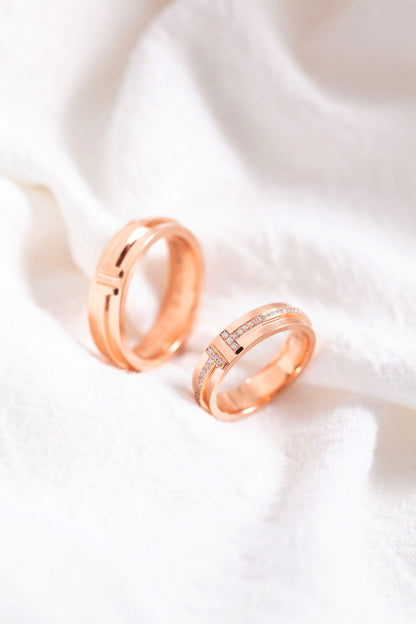 T PINK GOLD RING