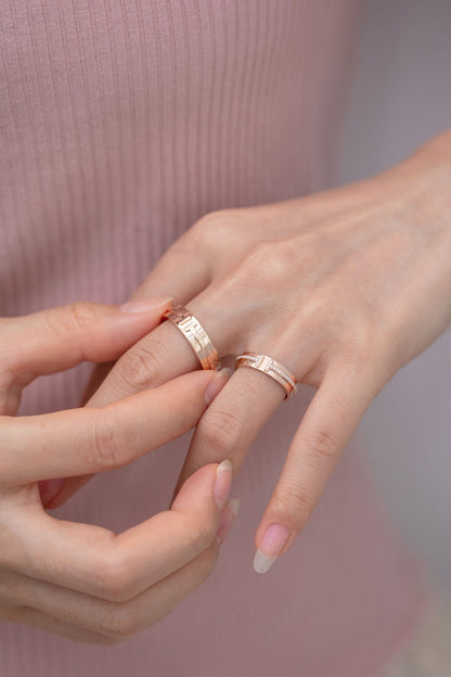 T PINK GOLD RING