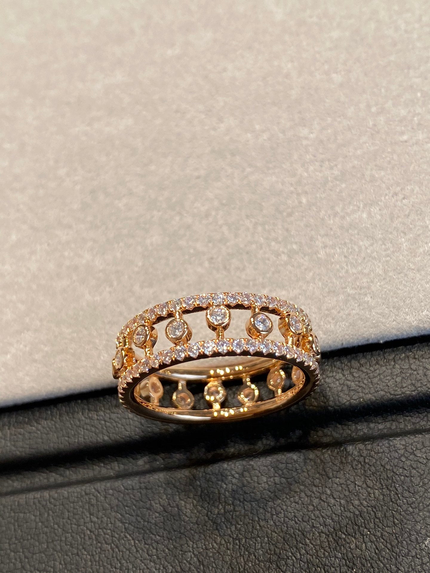 DEWDROP DIAMOND PAVED RING