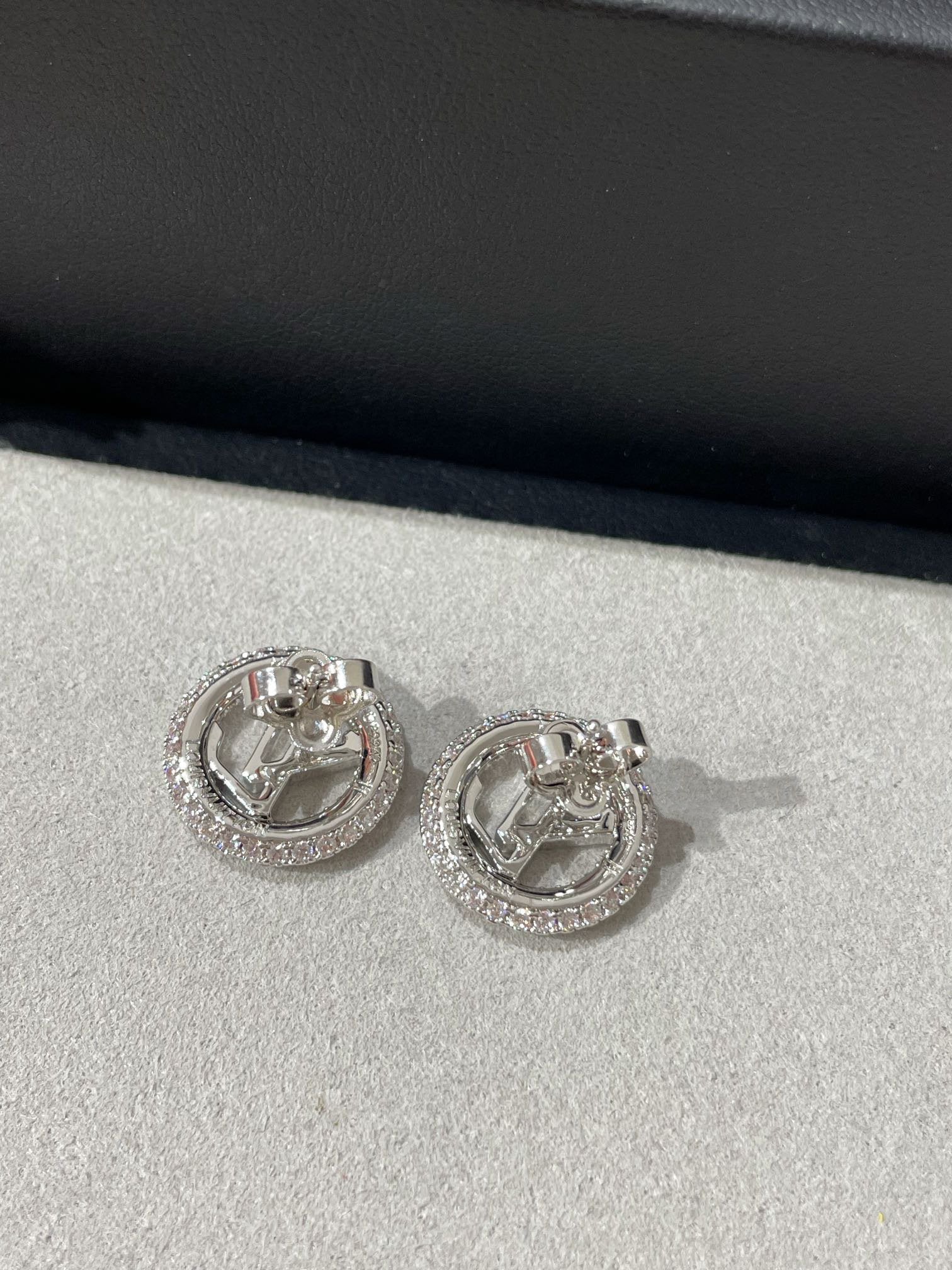 LV BY NIGHT DIAMOND PAVED STUD EARRINGS