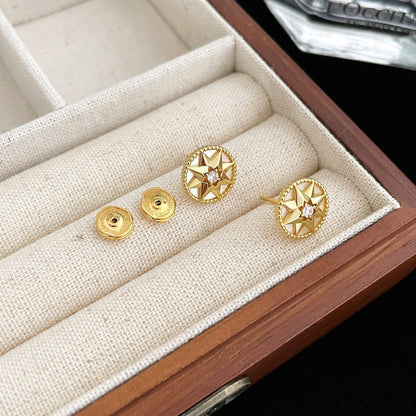 ROSE DE VENTS GOLD DIAMOND STUD EARRINGS