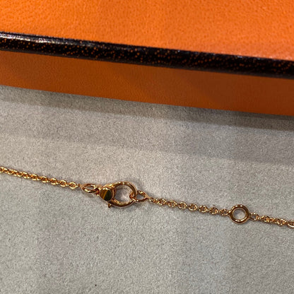 FINESSE PINK GOLD DIAMOND NECKLACE