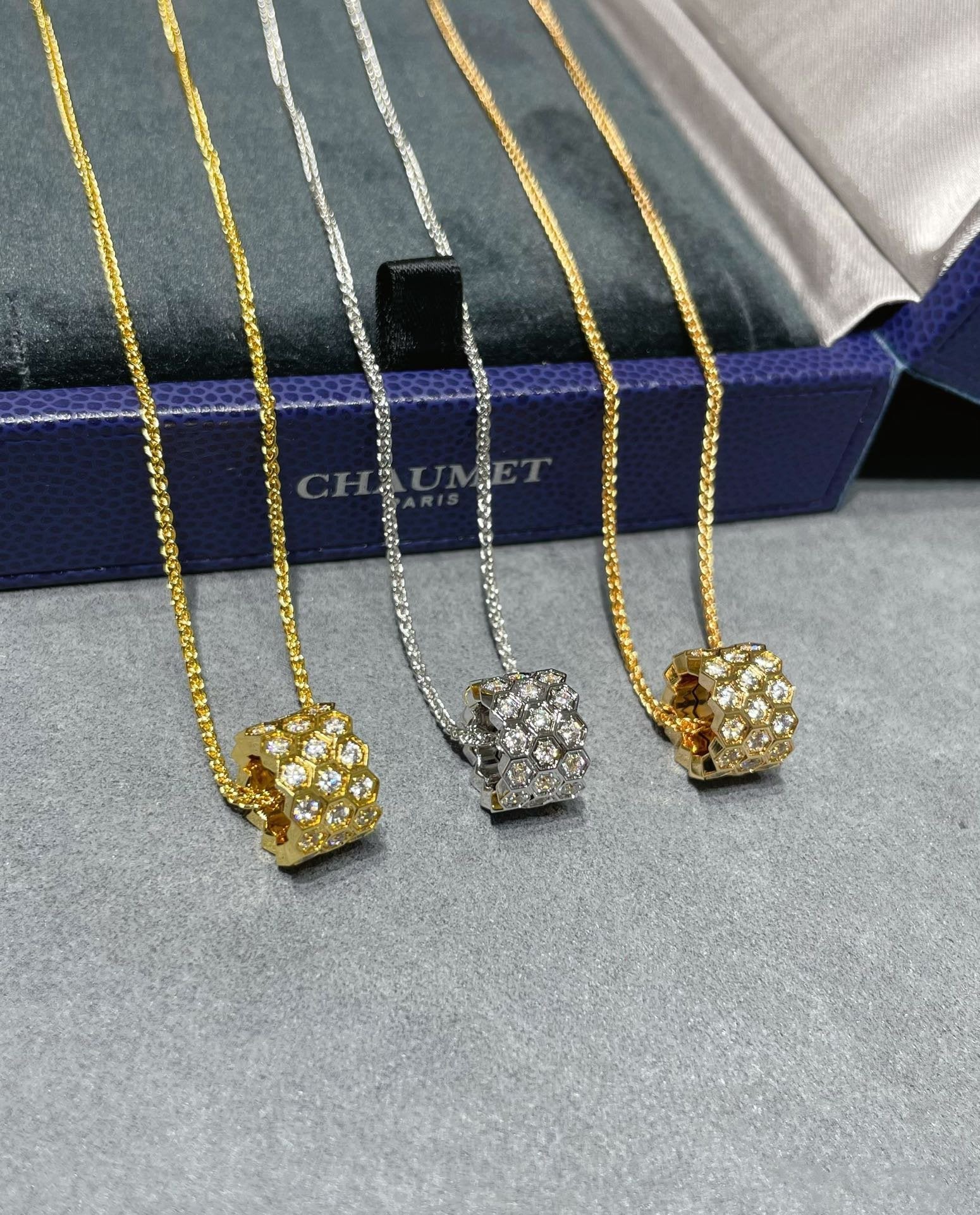 BEE LOVE DIAMOND PAVED 3 ROW NECKLACE