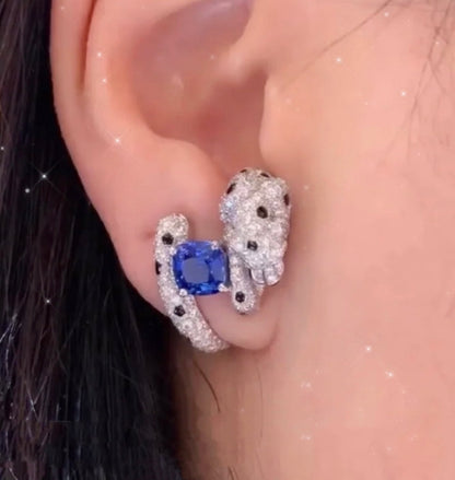 PANTHERE DE CARTI BLUE DIAMOND EARRINGS