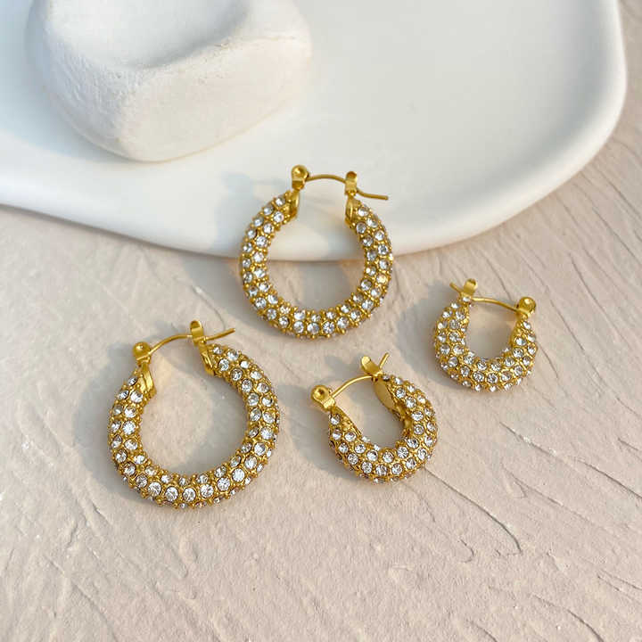 30 MONTAIGNE EARRINGS MOP GOLD