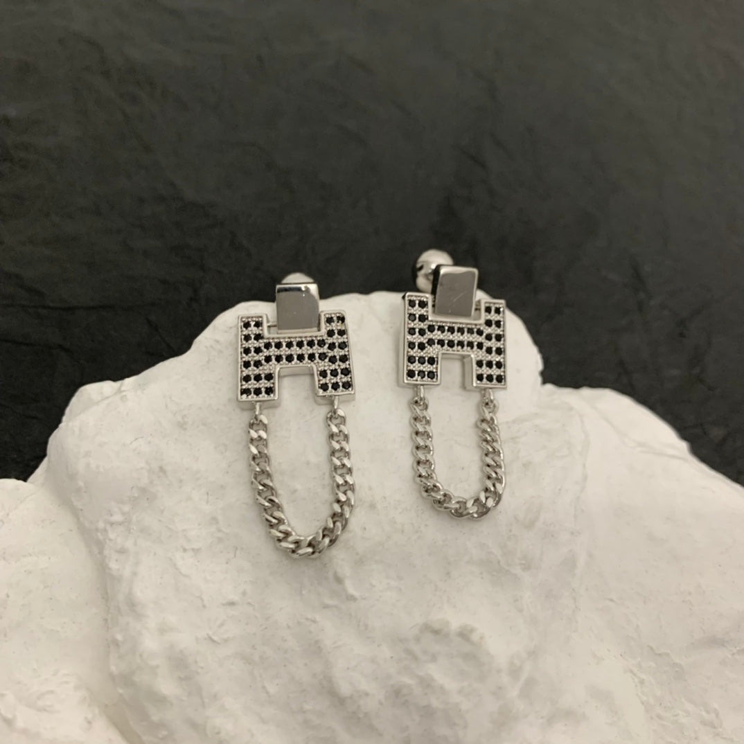 HM SILVER BLACK DIAMOND EARRINGS