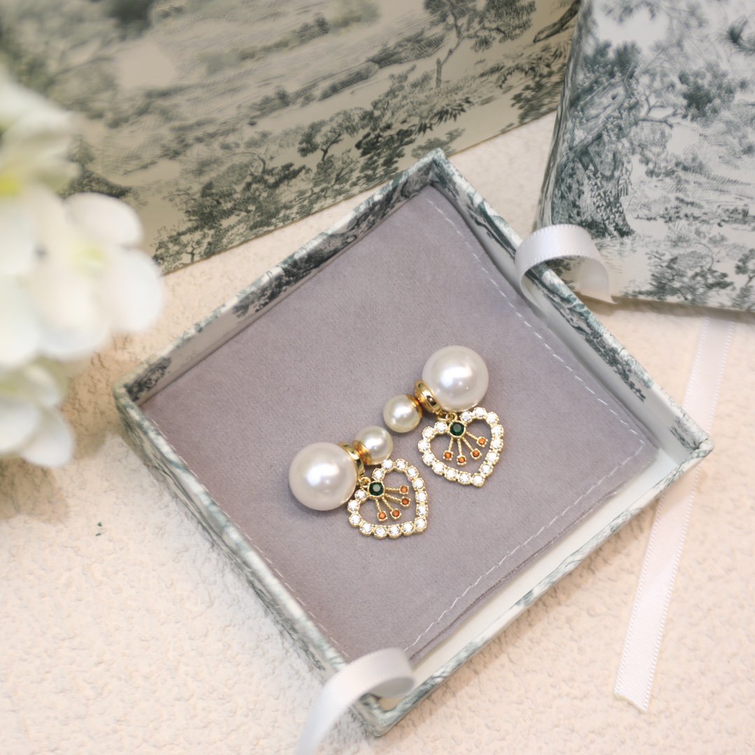 D-PEARL HEART GOLD DIAMOND EARRINGS