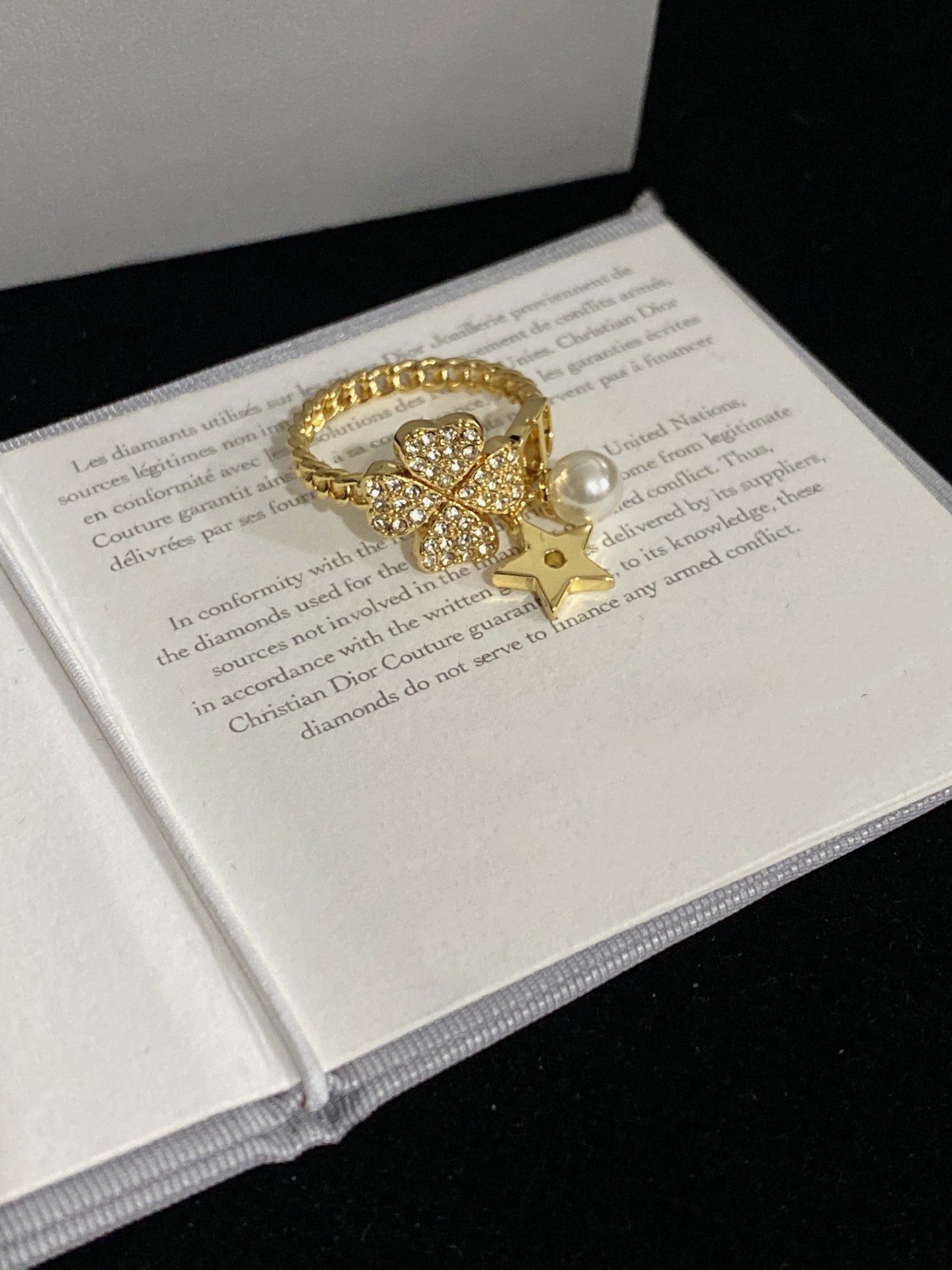 STAR PEARL CLOVER GOLD DIAMOND RING