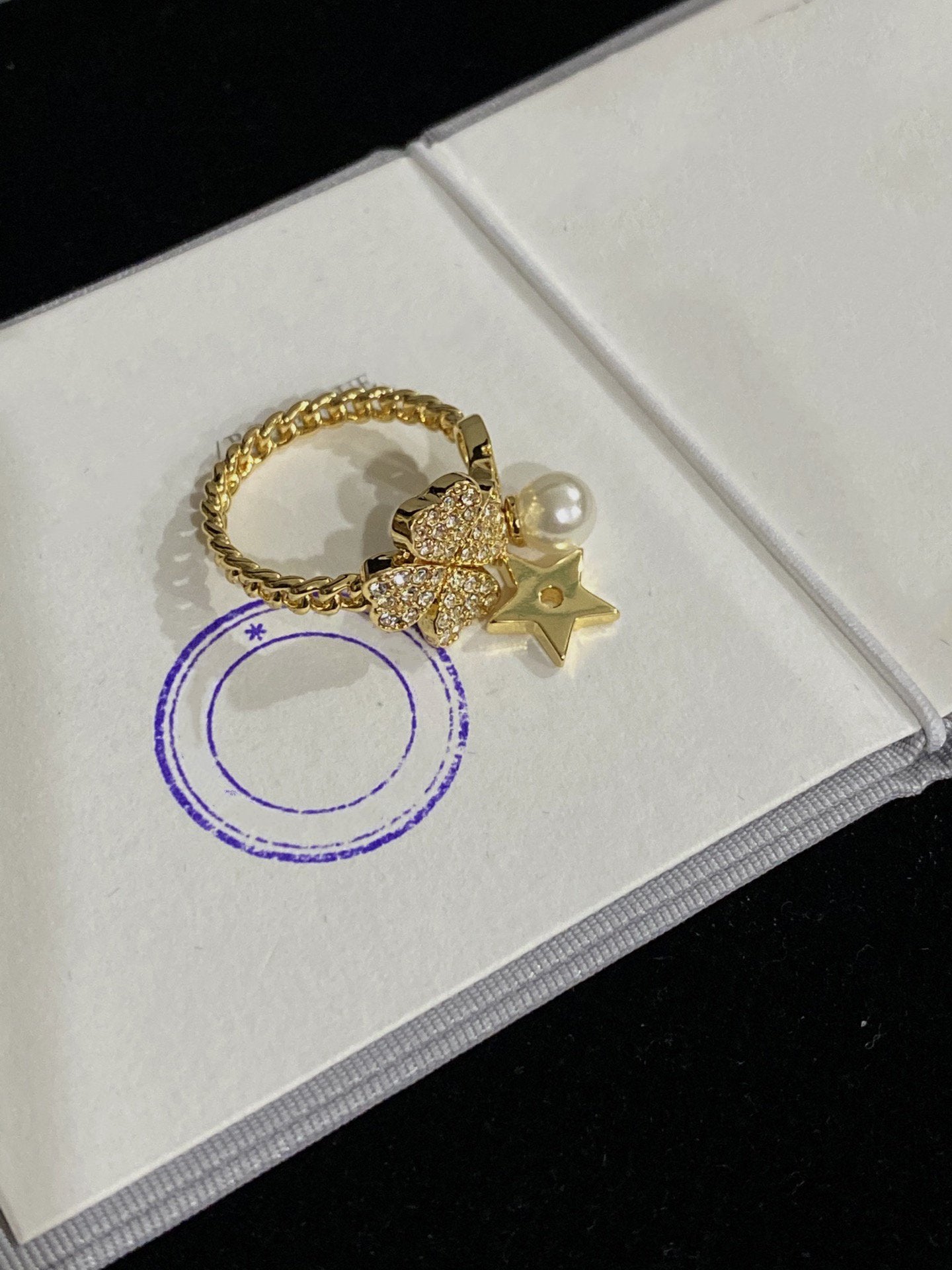 STAR PEARL CLOVER GOLD DIAMOND RING