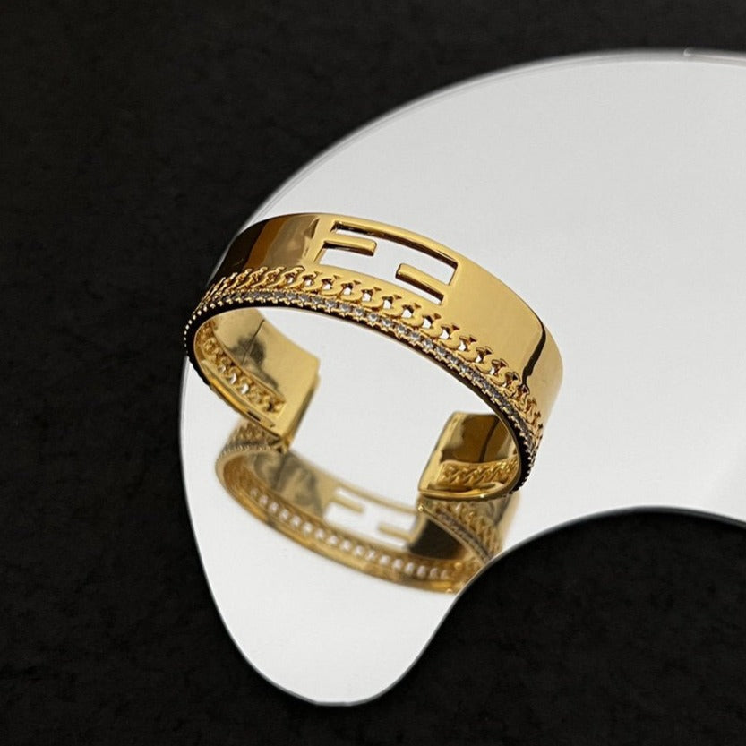 F BRACELET GOLD DIAMOND CUFF