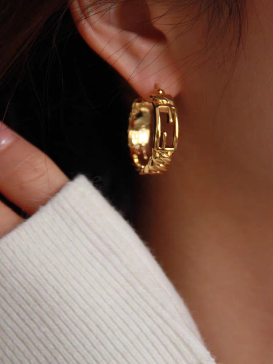 BAGUETTE SMALL EARRINGS GOLD