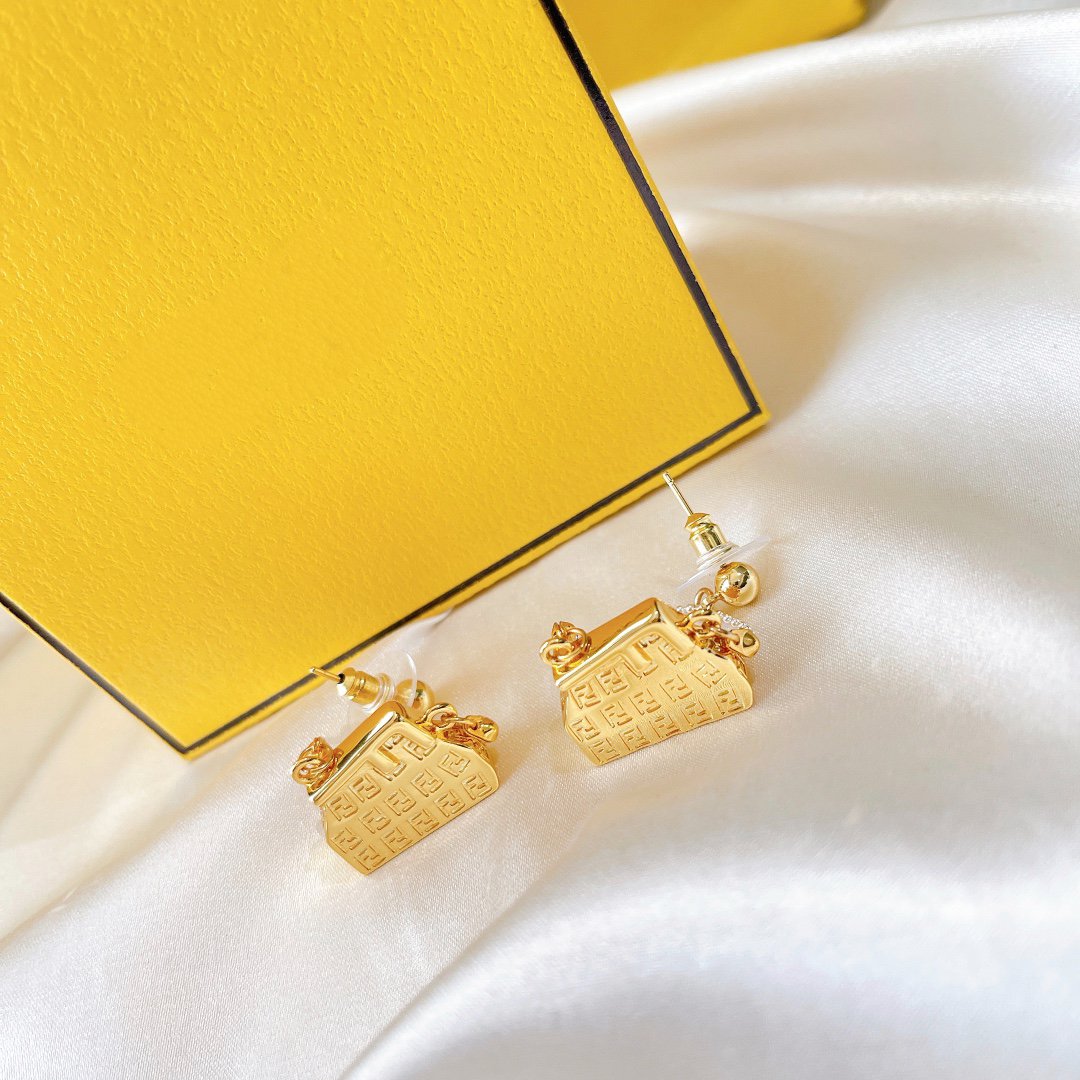 FF BAG GOLD EARRINGS