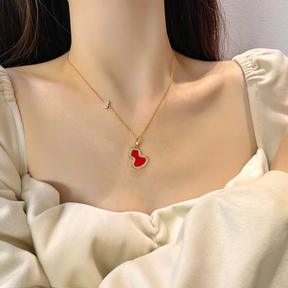 WULU 2 MOTIF CARNELIAN PINK GOLD NECKLACE