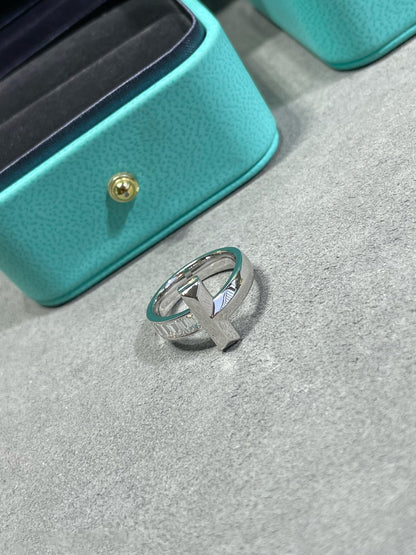 T1 WIDE 4.5MM DIAMOND RING