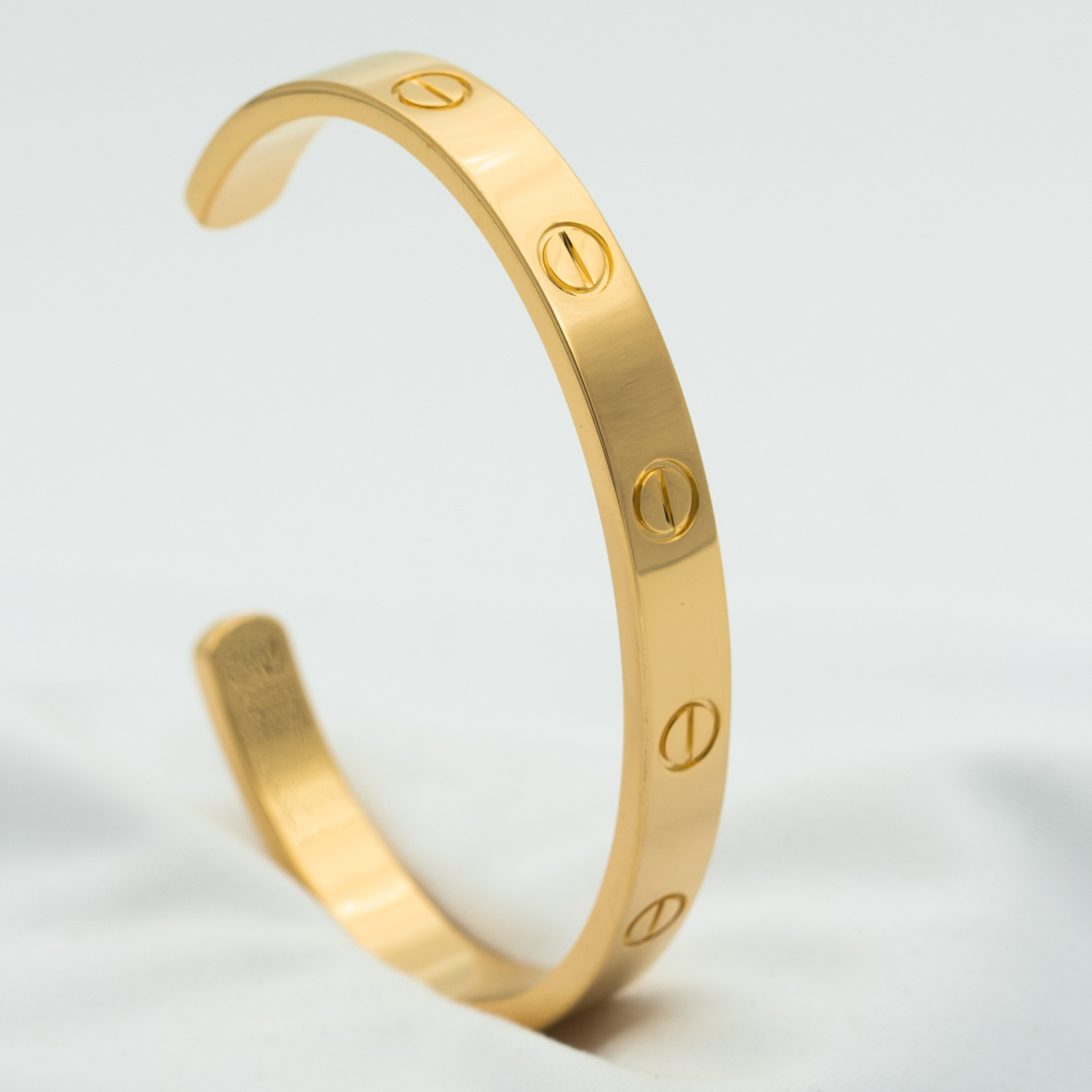 LOVE BRACELET 6.1MM OPEN CUFF GOLD