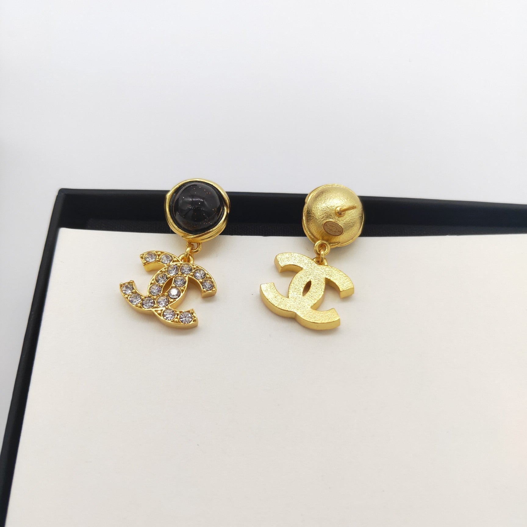 DOUBLE C DIAMOND GOLD EARRINGS