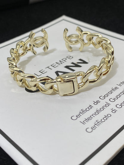 DOUBLE CC GOLD BRACELET