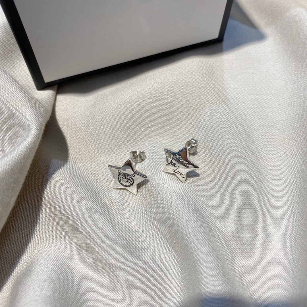 GG SILVER BLIND FOR LOVE STAR EARRINGS